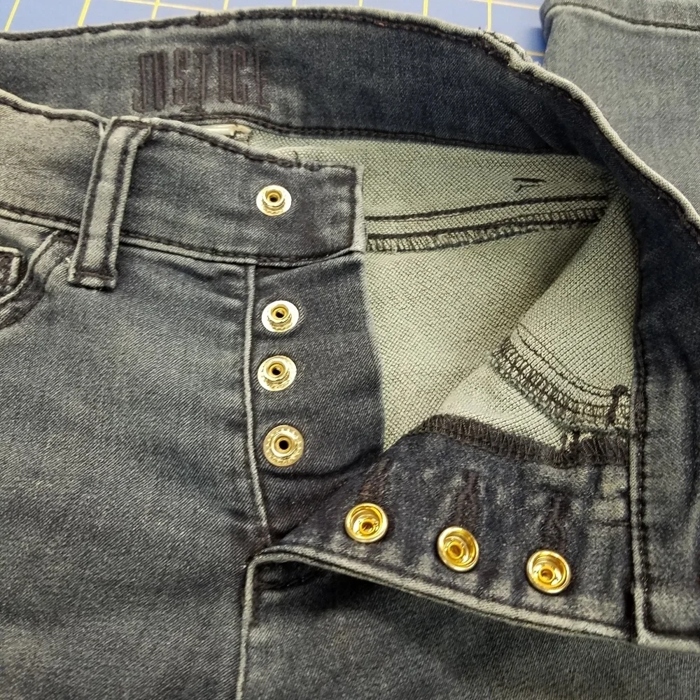 Justice Jegging Jeans Size 5 Torn Legs